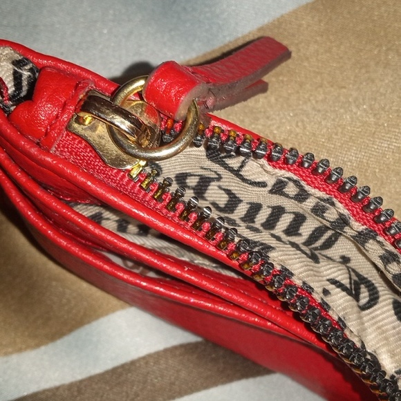 NEW Juicy Couture “Lipstick Red” Card Wallet W/ HEART Key Ring. - Picture 4 of 4